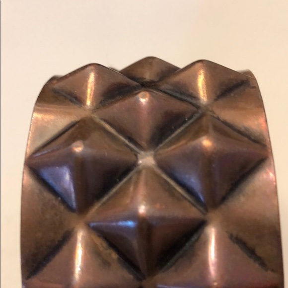 Rebale Copper Cuff - Picture 6 of 8